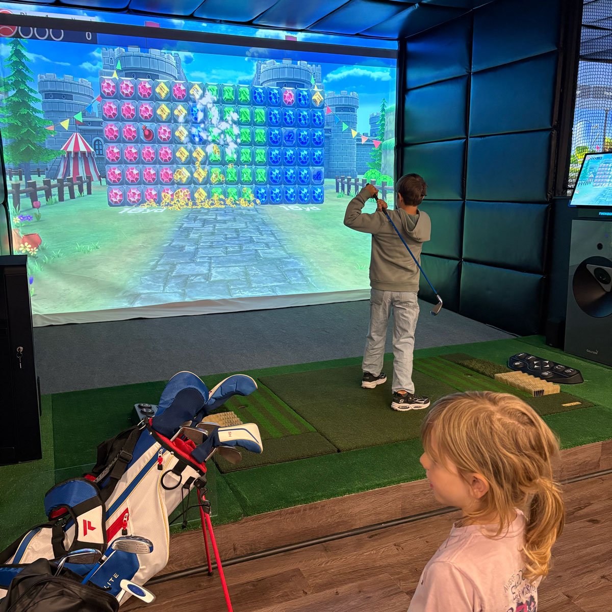 Double Par Golf & Bar